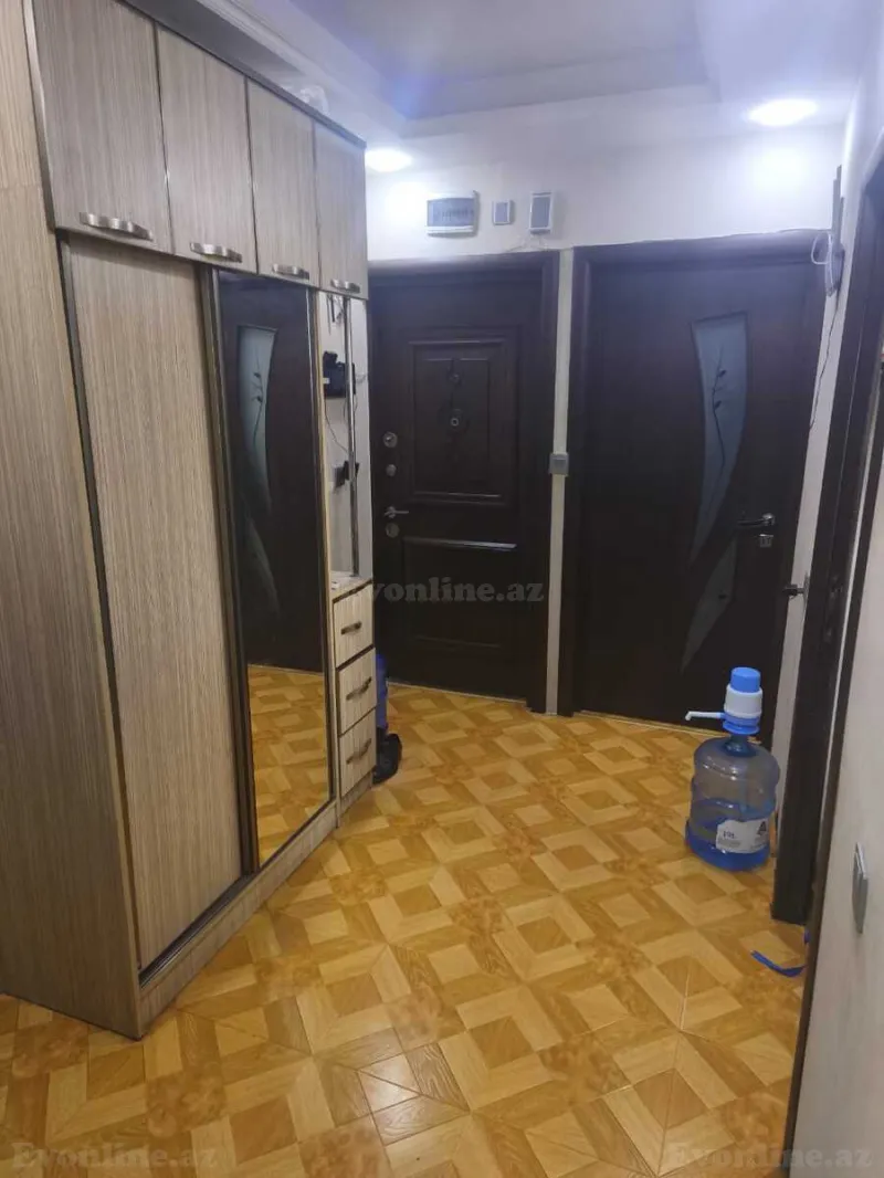 Satılır 4 otaqlı Mənzil Köhnə tikili 100 m² Həzi Aslanov m. - şəkil 7