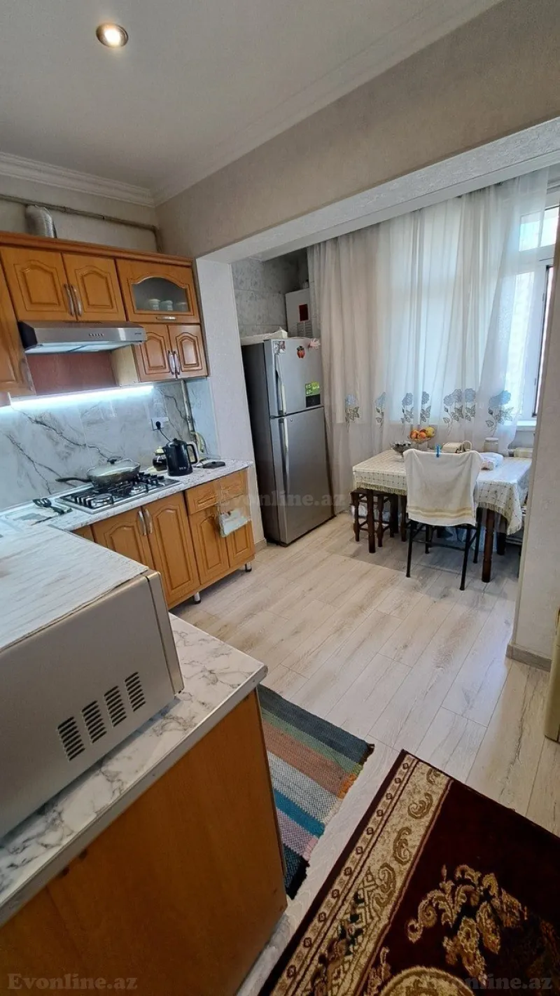 Satılır 5 otaqlı Mənzil Köhnə tikili 120 m² Neftçilər m. - şəkil 7