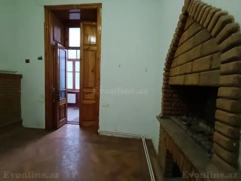 Satılır 10 otaqlı Mənzil Köhnə tikili 414 m² İçərişəhər m. - şəkil 19