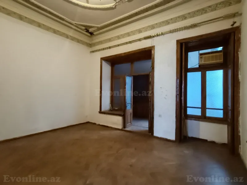 Satılır 10 otaqlı Mənzil Köhnə tikili 414 m² İçərişəhər m. - şəkil 22