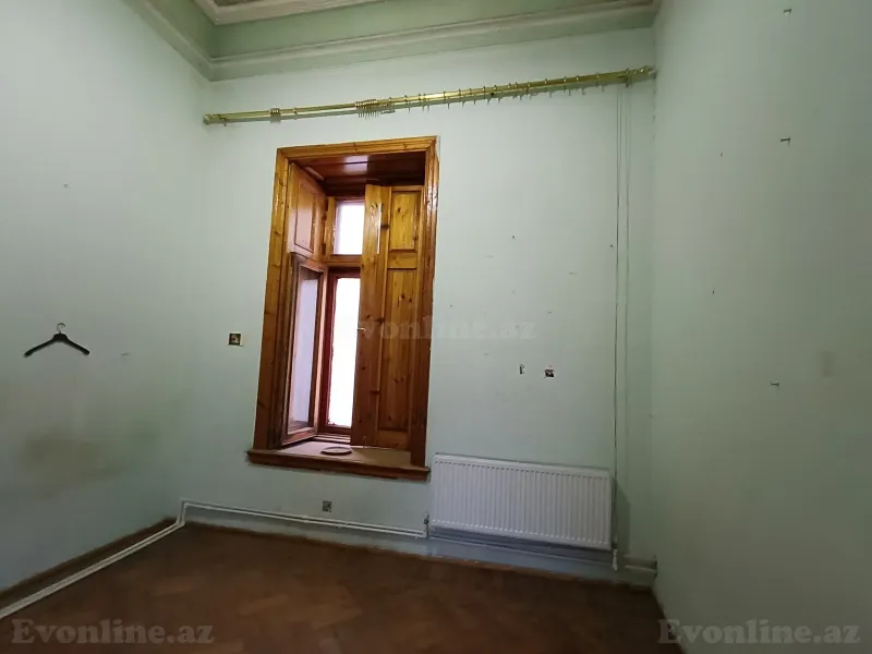 Satılır 10 otaqlı Mənzil Köhnə tikili 414 m² İçərişəhər m. - şəkil 24