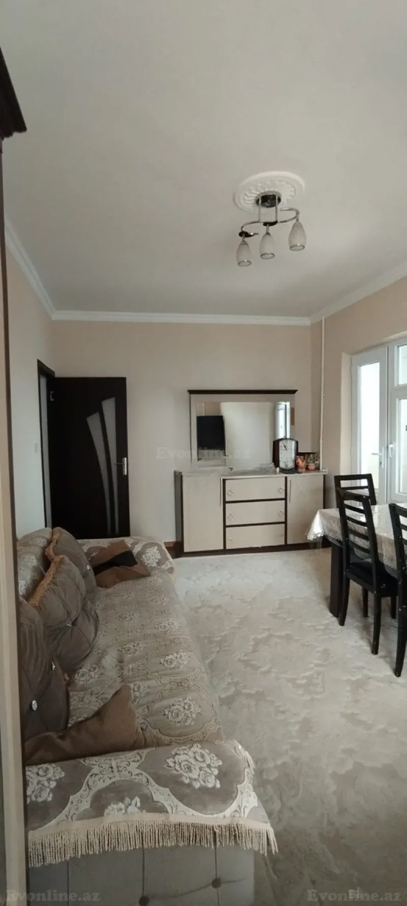 3 otaqlı Mənzil 65 m² Xalqlar Dostluğu m. Satılır
