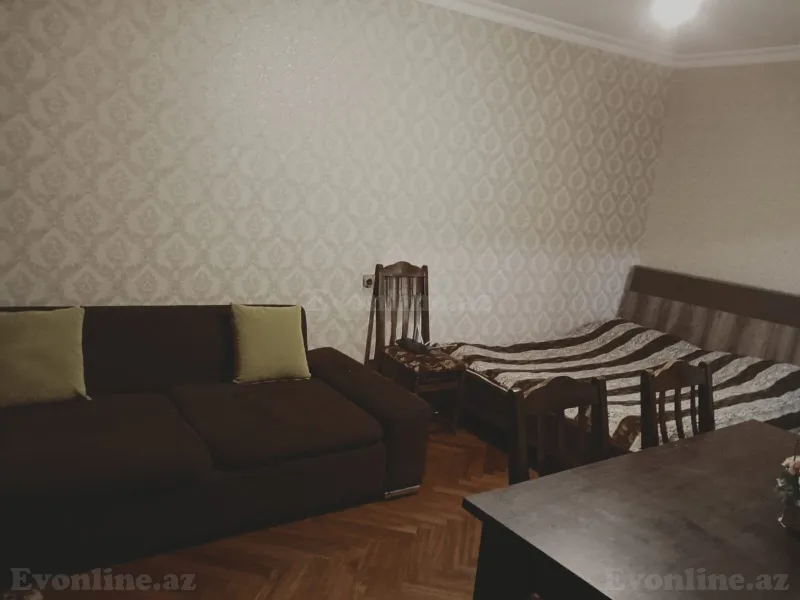 Satılır 1 otaqlı Mənzil Köhnə tikili 35 m² Nizami r.