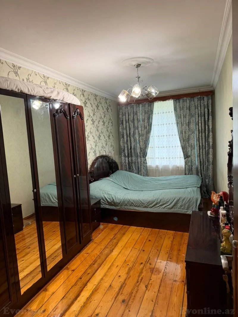 Satılır 3 otaqlı Mənzil Köhnə tikili 75 m² Qara Qarayev m. - şəkil 4