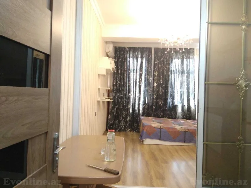 Satılır 2 otaqlı Mənzil Köhnə tikili 65 m² Nizami m. - şəkil 13