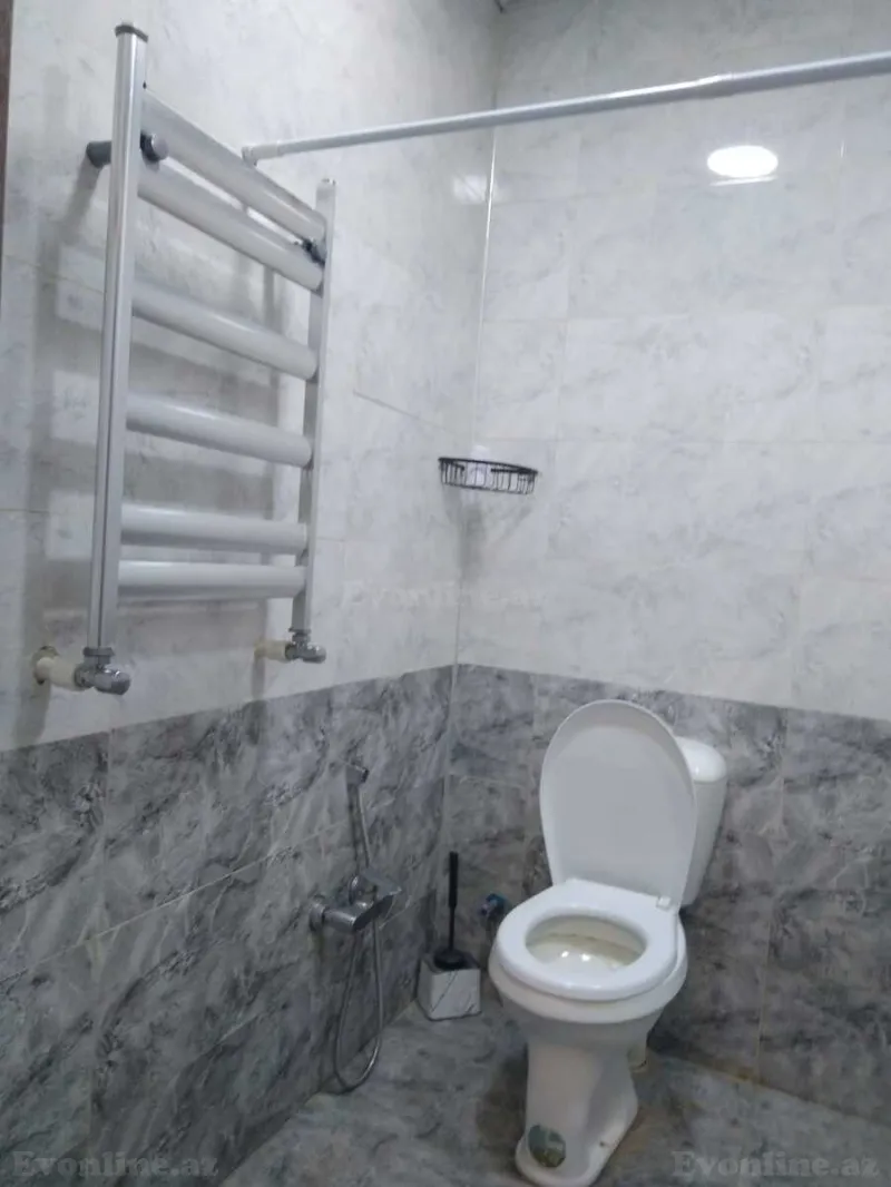 Satılır 2 otaqlı Mənzil Köhnə tikili 65 m² Nizami m. - şəkil 17