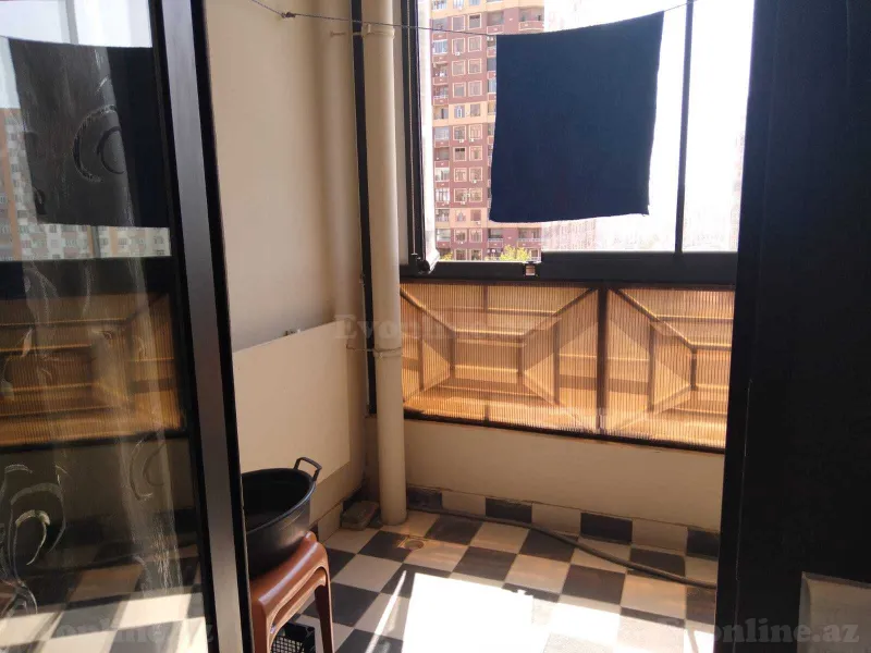Satılır 2 otaqlı Mənzil Köhnə tikili 65 m² Nizami m. - şəkil 18