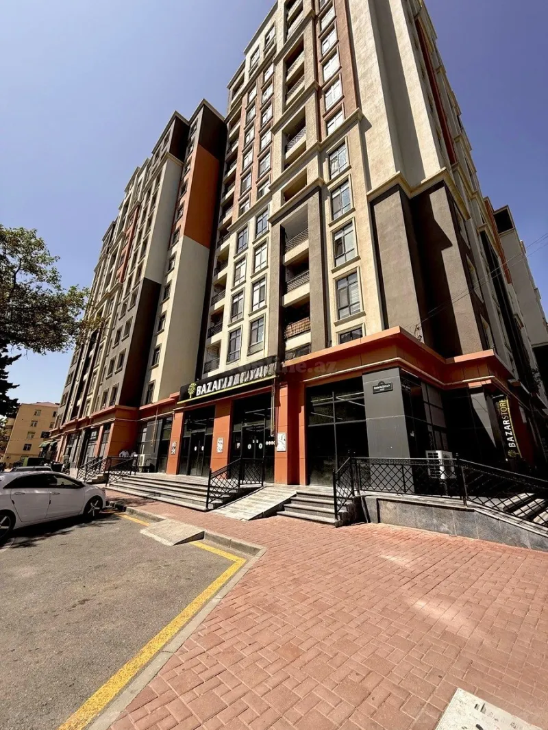 3 otaqlı Mənzil 130 m² Qara Qarayev m. Satılır