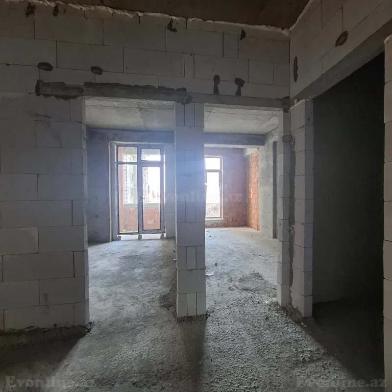Satılır 3 otaqlı Mənzil Yeni tikili 130 m² Qara Qarayev m. - şəkil 8