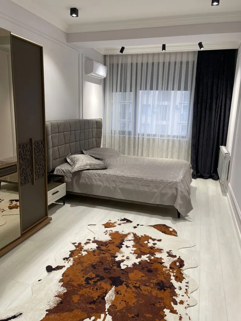 Kirayə verilir 3 otaqlı Mənzil Yeni tikili 120 m² Nərimanov r. - şəkil 7