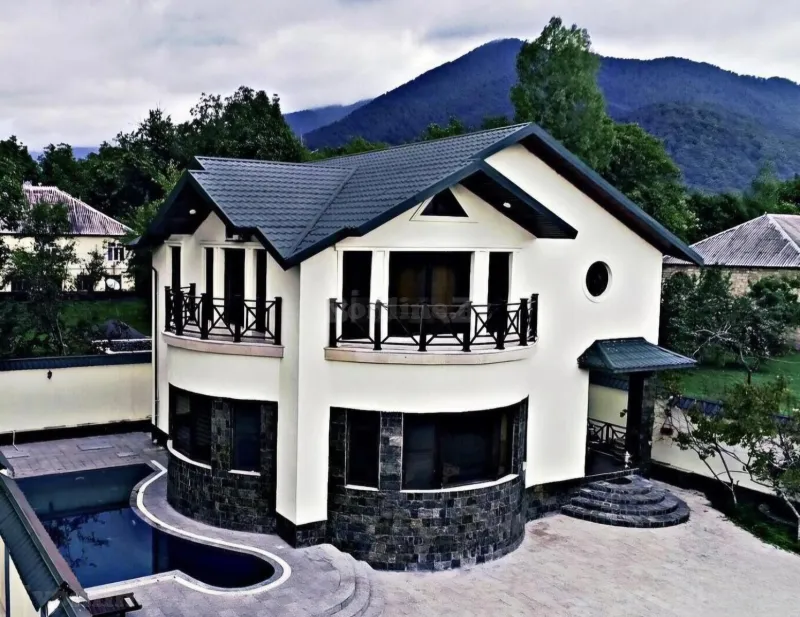 Kirayə verilir 5 otaqlı Həyət evi 220 m² Qəbələ