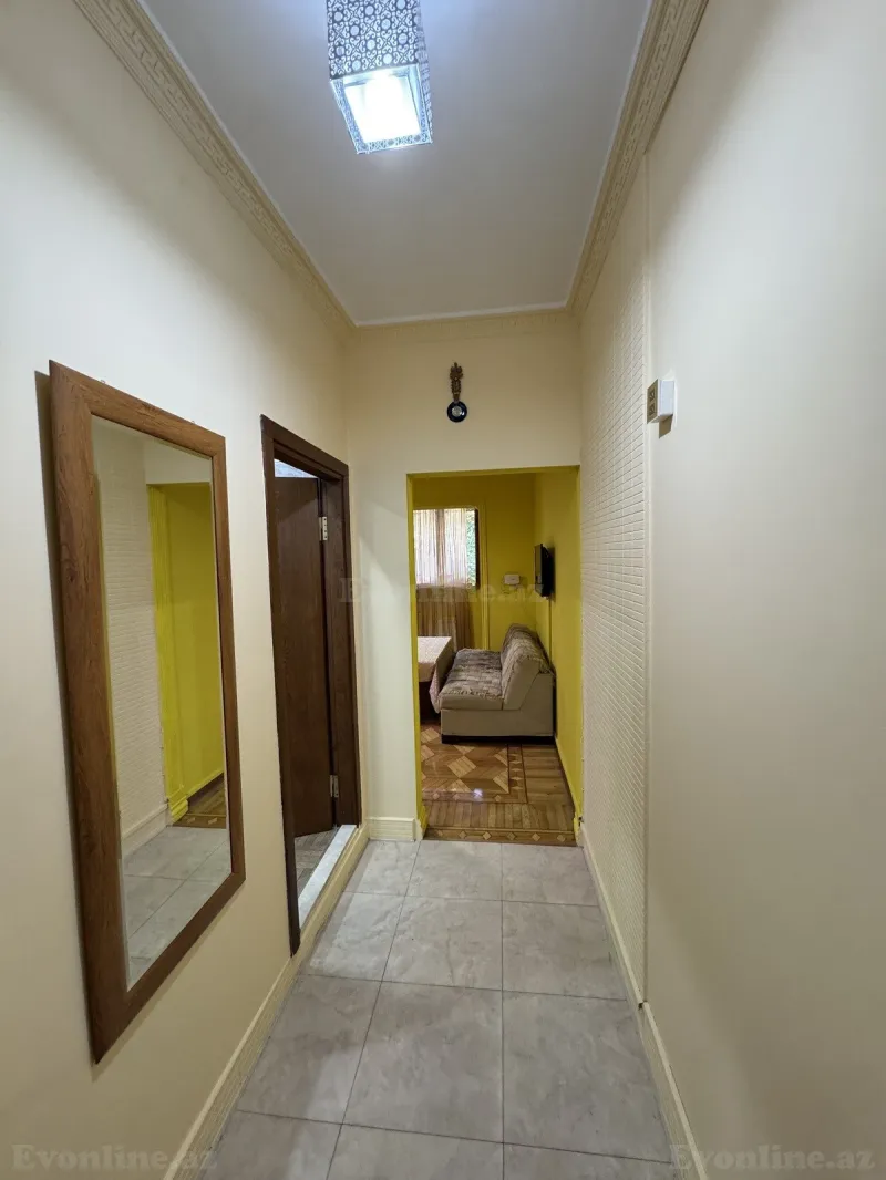 Satılır 2 otaqlı Mənzil Köhnə tikili 55 m² Nərimanov r. - şəkil 7