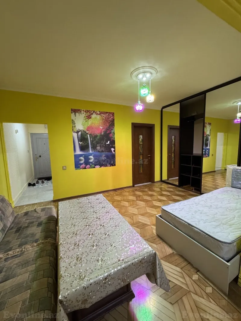 Satılır 2 otaqlı Mənzil Köhnə tikili 55 m² Nərimanov r. - şəkil 13