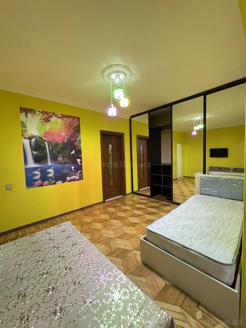Satılır 2 otaqlı Mənzil Köhnə tikili 55 m² Nərimanov r. - şəkil 14