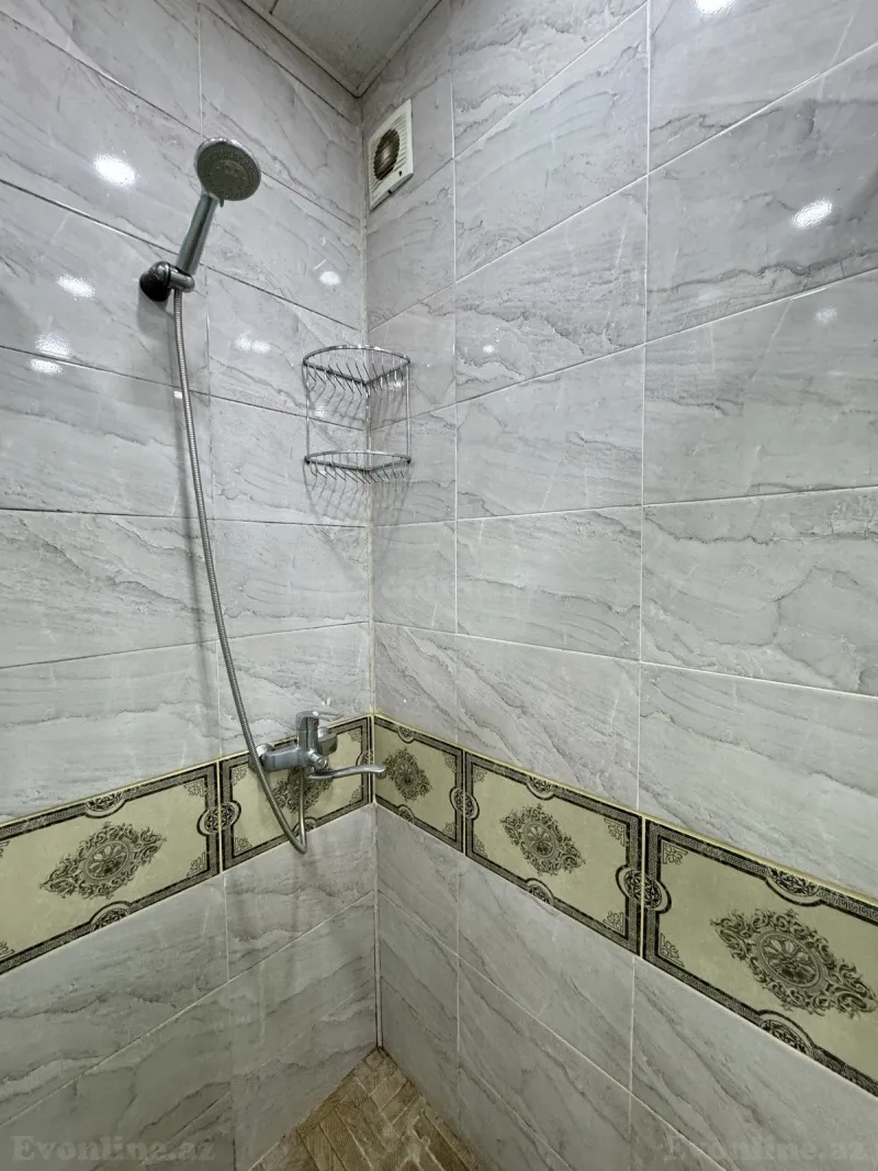 Satılır 2 otaqlı Mənzil Köhnə tikili 55 m² Nərimanov r. - şəkil 18