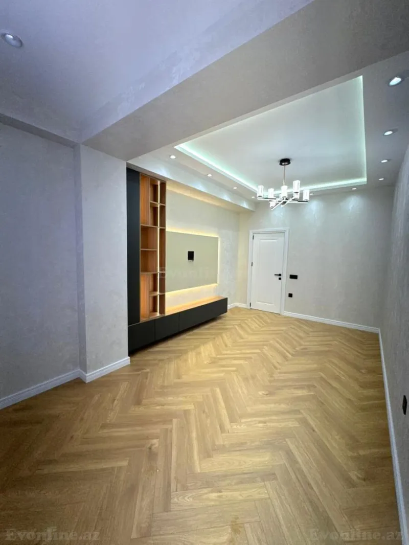 Satılır 3 otaqlı Mənzil Yeni tikili 95 m² Neftçilər m. - şəkil 3
