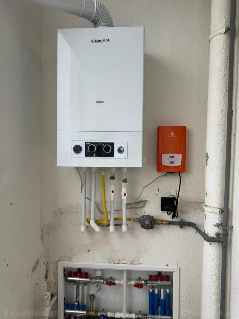 Satılır 3 otaqlı Mənzil Yeni tikili 95 m² Neftçilər m. - şəkil 15