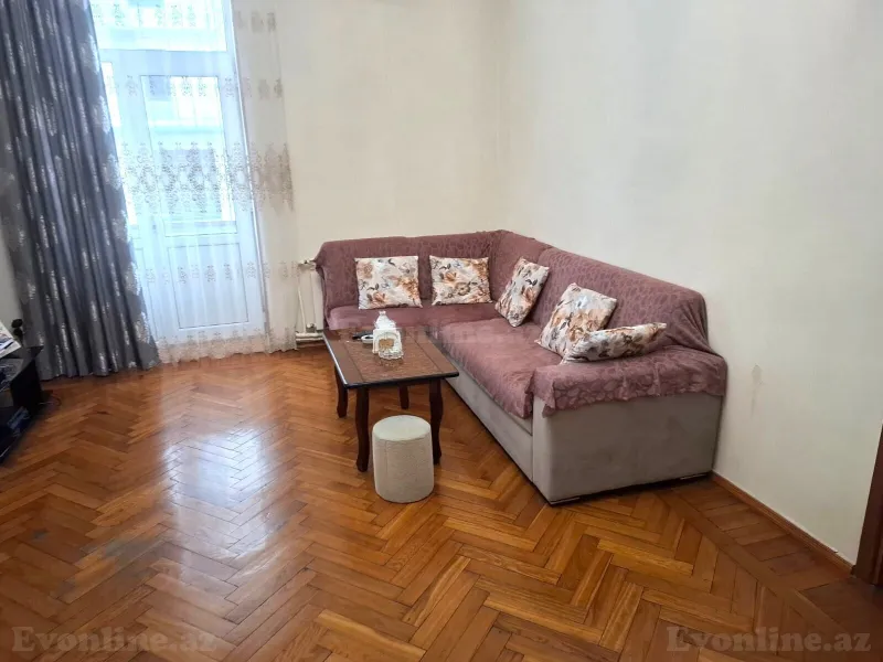 Satılır 3 otaqlı Mənzil Köhnə tikili 80 m² 28 May m. - şəkil 3