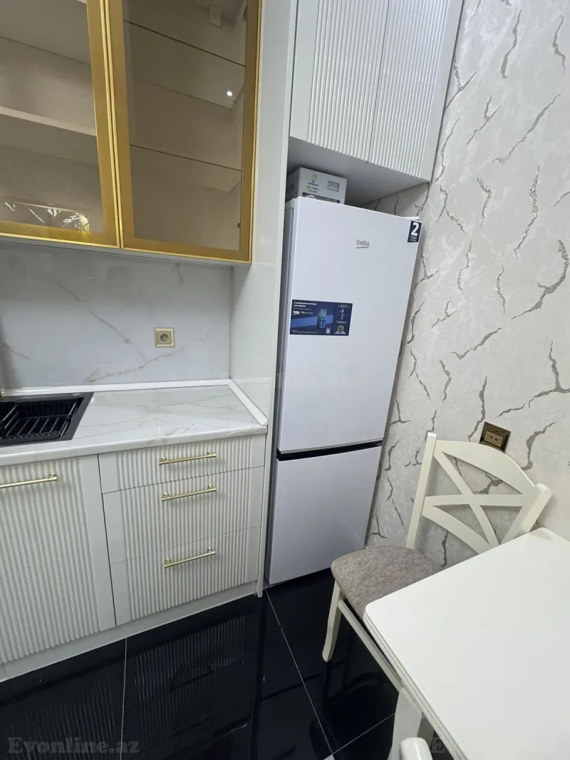 Kirayə verilir 2 otaqlı Mənzil Yeni tikili 90 m² Nəsimi r. - şəkil 4