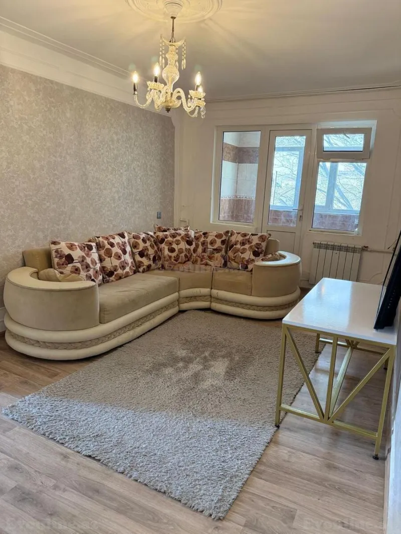 Satılır 2 otaqlı Mənzil Köhnə tikili 55 m² Nizami r.
