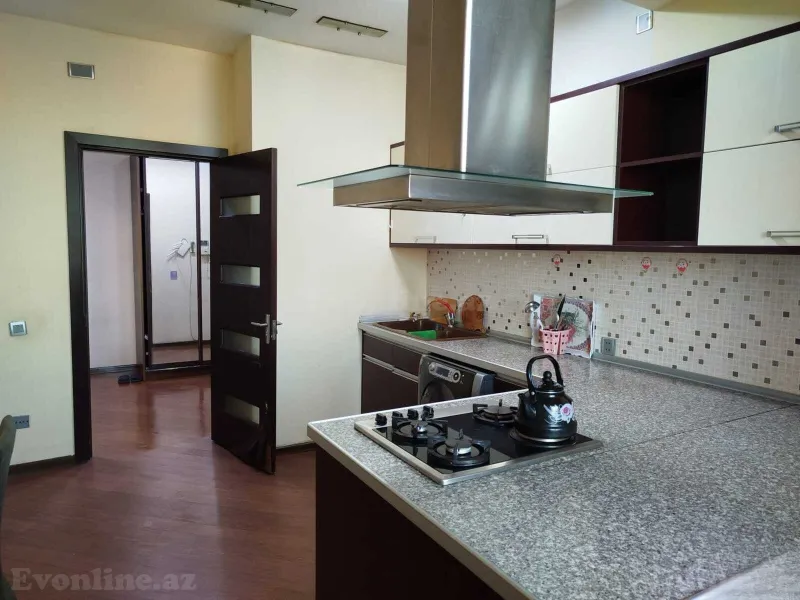 Kirayə verilir 3 otaqlı Mənzil Yeni tikili 120 m² Memar Əcəmi m. - şəkil 6