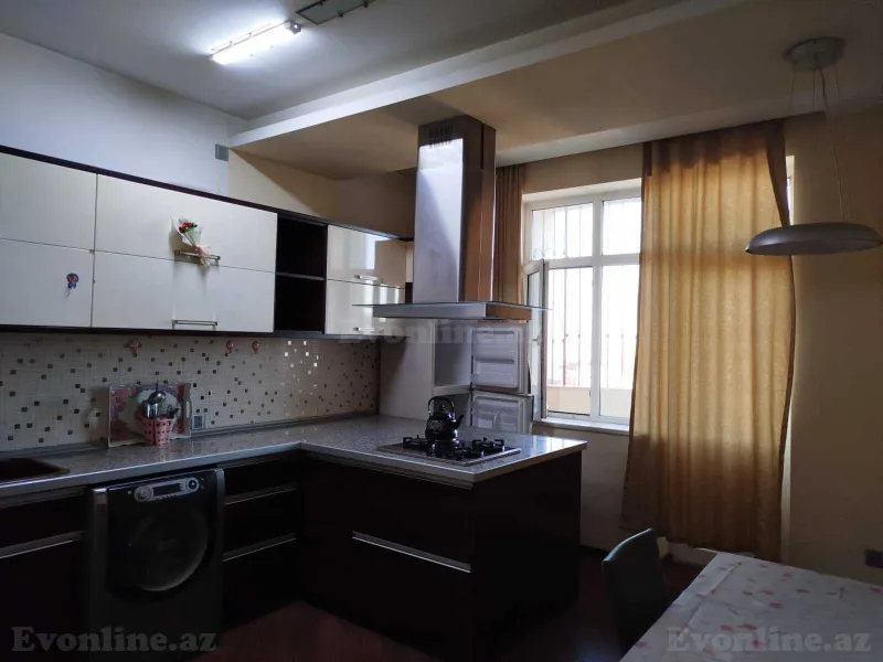 Kirayə verilir 3 otaqlı Mənzil Yeni tikili 120 m² Memar Əcəmi m. - şəkil 7
