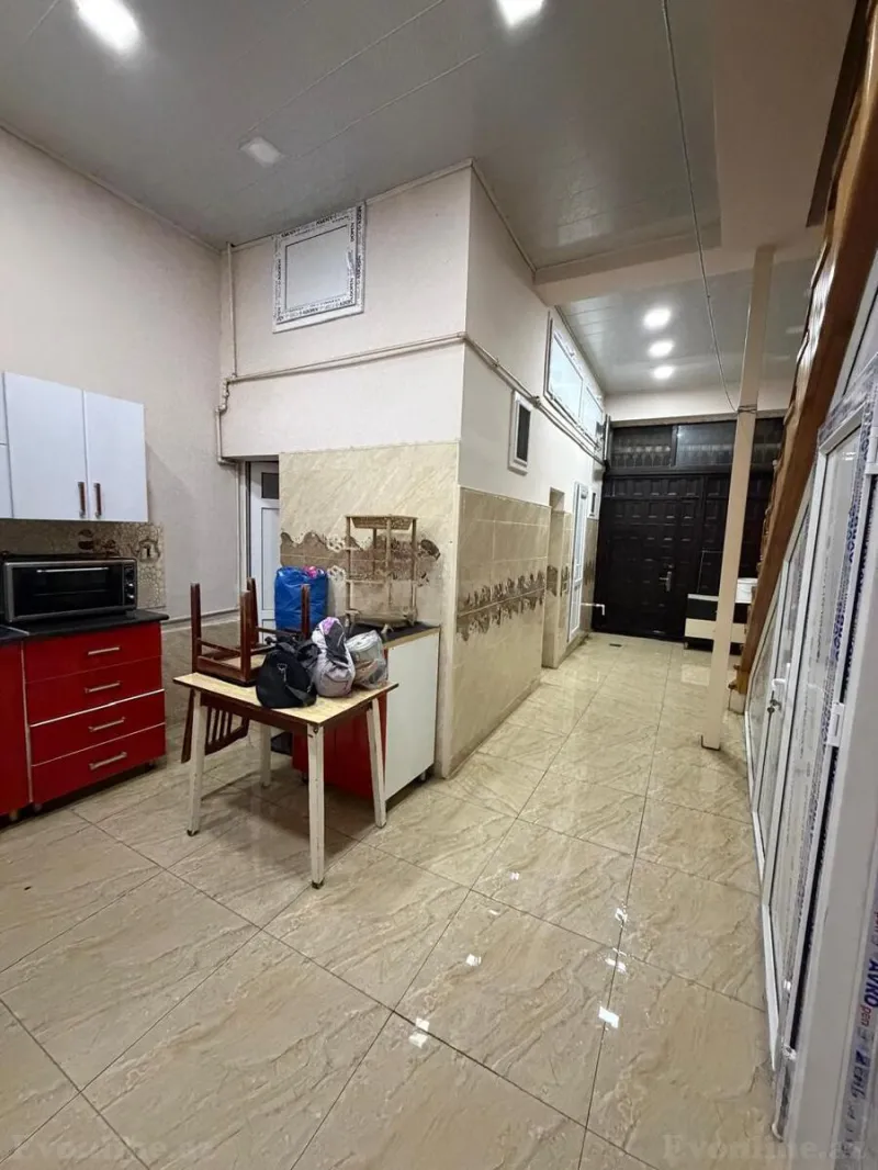 Kirayə verilir 2 otaqlı Həyət evi 75 m² İnşaatçılar m. - şəkil 10