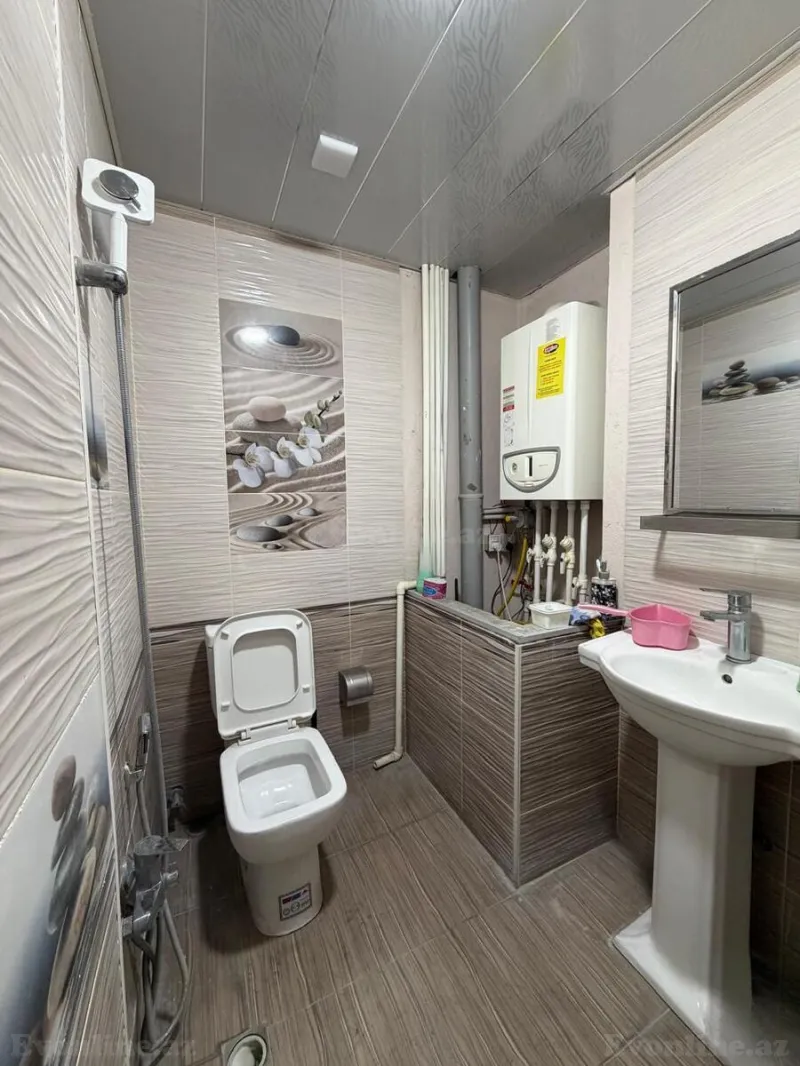 Kirayə verilir 2 otaqlı Həyət evi 75 m² İnşaatçılar m. - şəkil 14