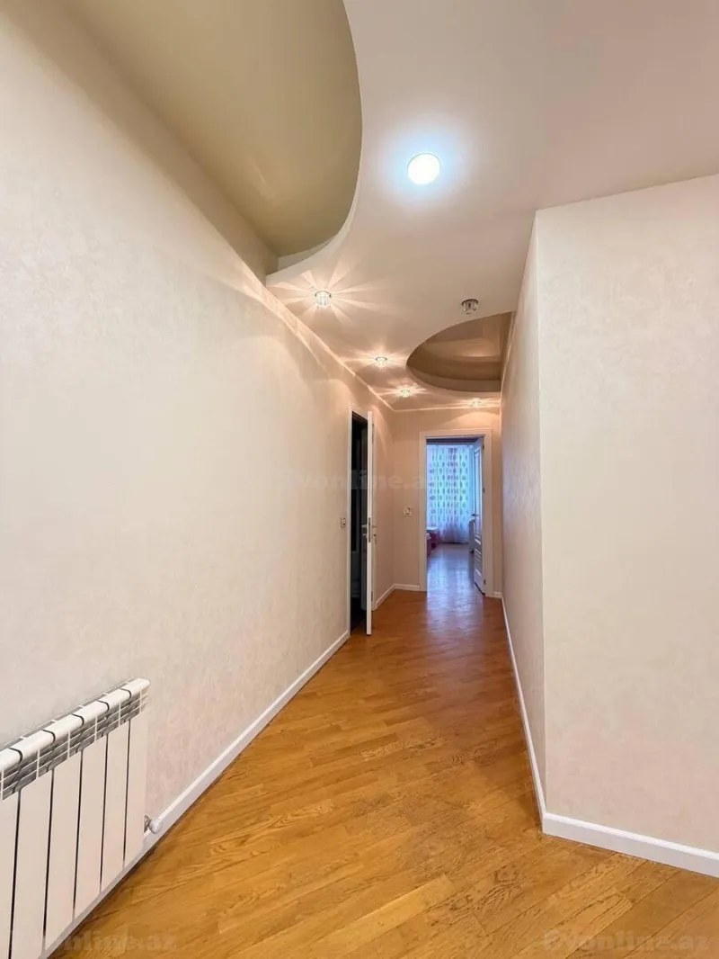 Kirayə verilir 3 otaqlı Mənzil Yeni tikili 130 m² Xətai m. - şəkil 17