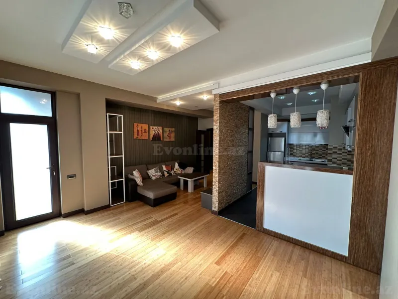 Satılır 3 otaqlı Mənzil Yeni tikili 85 m² Neftçilər m. - şəkil 3