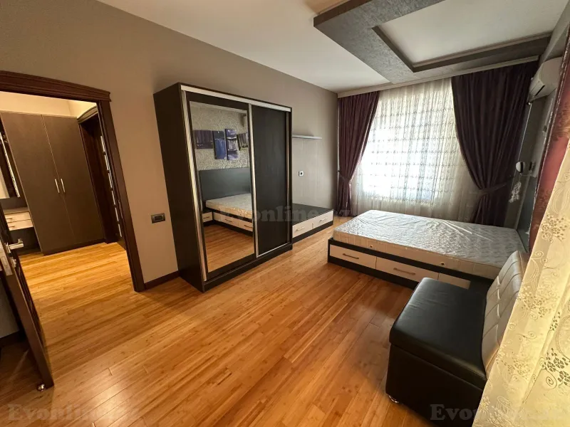 Satılır 3 otaqlı Mənzil Yeni tikili 85 m² Neftçilər m. - şəkil 8