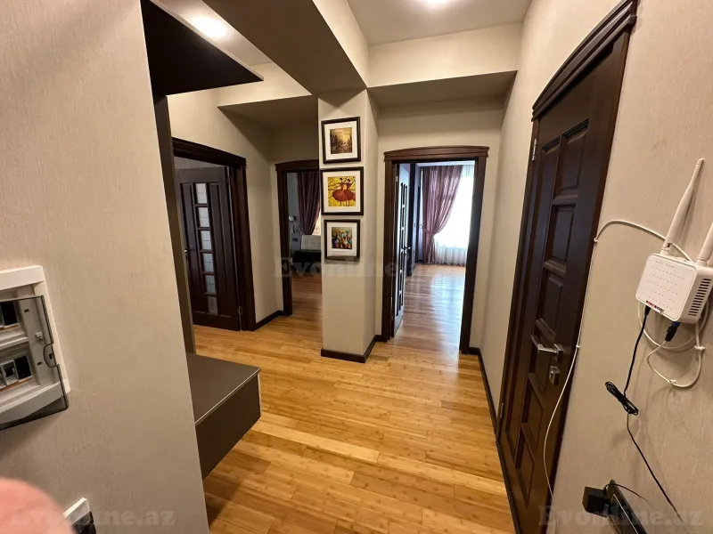Satılır 3 otaqlı Mənzil Yeni tikili 85 m² Neftçilər m. - şəkil 10