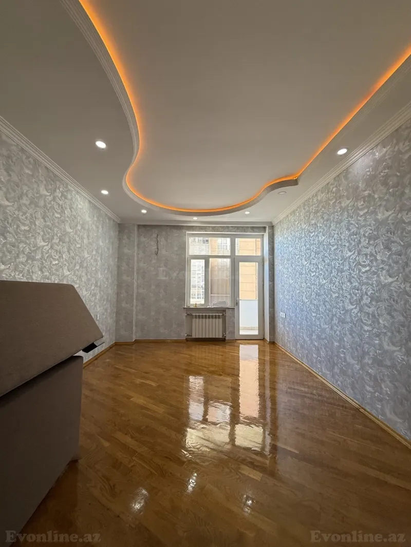 Satılır 3 otaqlı Mənzil Yeni tikili 150 m² Elmlər Akademiyası m. - şəkil 15