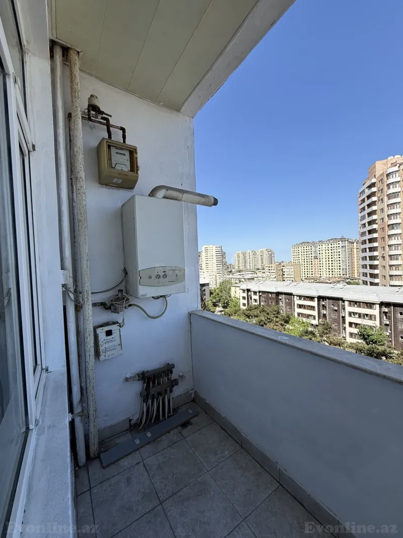 Satılır 3 otaqlı Mənzil Yeni tikili 150 m² Elmlər Akademiyası m. - şəkil 19
