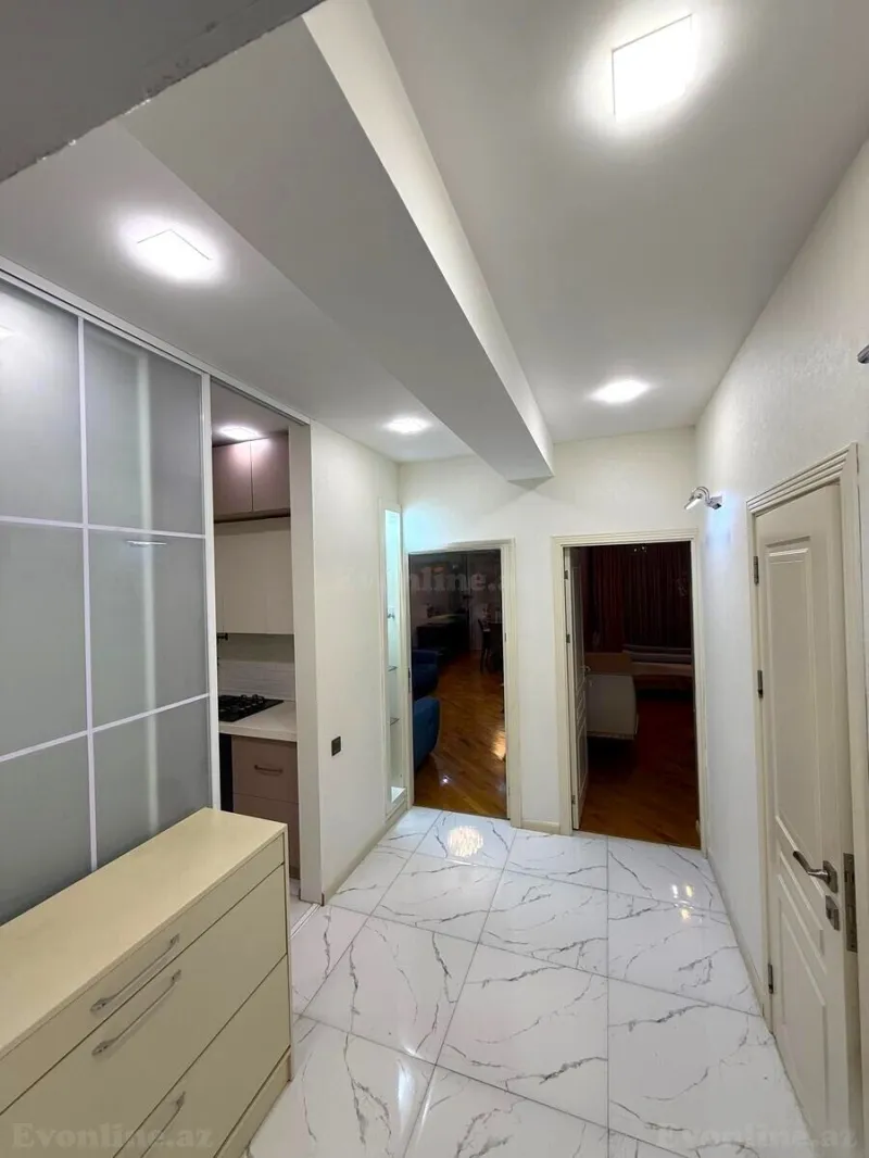Satılır 2 otaqlı Mənzil Yeni tikili 64 m² Xətai r. - şəkil 3