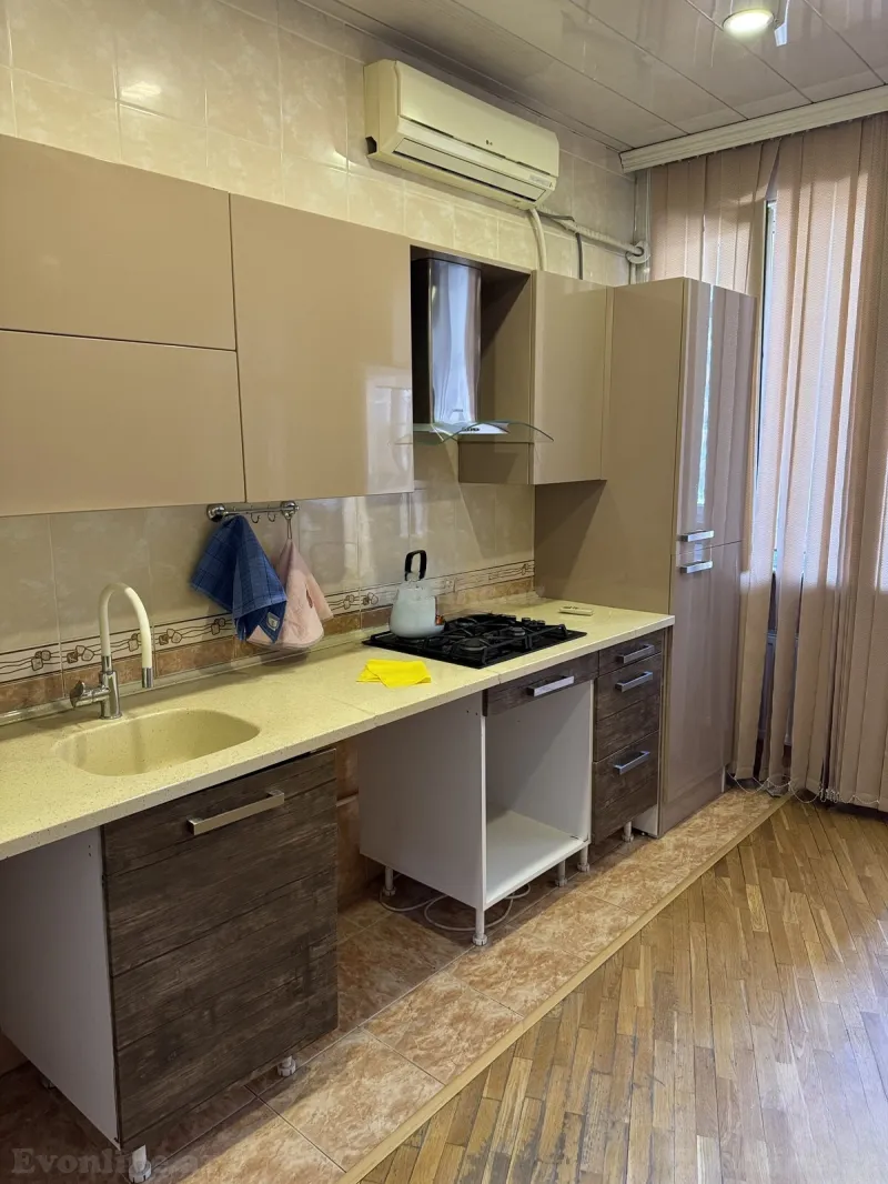 Kirayə verilir 2 otaqlı Mənzil Yeni tikili 80 m² Nəsimi r. - şəkil 7