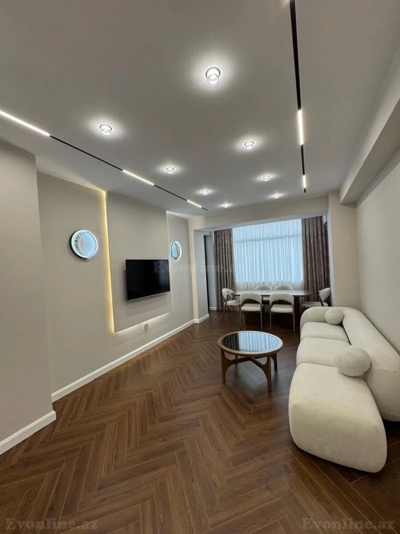 Kirayə verilir 3 otaqlı Mənzil Yeni tikili 140 m² 28 May m. - şəkil 3
