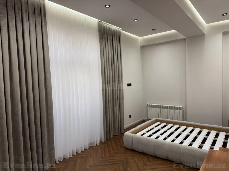 Kirayə verilir 3 otaqlı Mənzil Yeni tikili 140 m² 28 May m. - şəkil 10