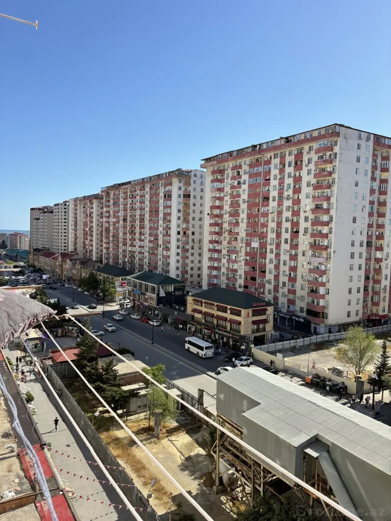 Satılır 2 otaqlı Mənzil Köhnə tikili 65 m² Həzi Aslanov m. - şəkil 2