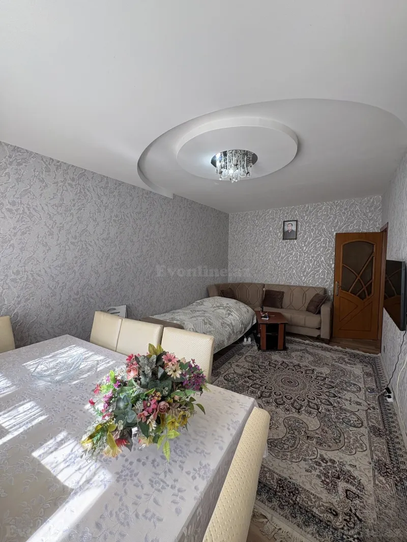 Satılır 2 otaqlı Mənzil Köhnə tikili 65 m² Həzi Aslanov m. - şəkil 5