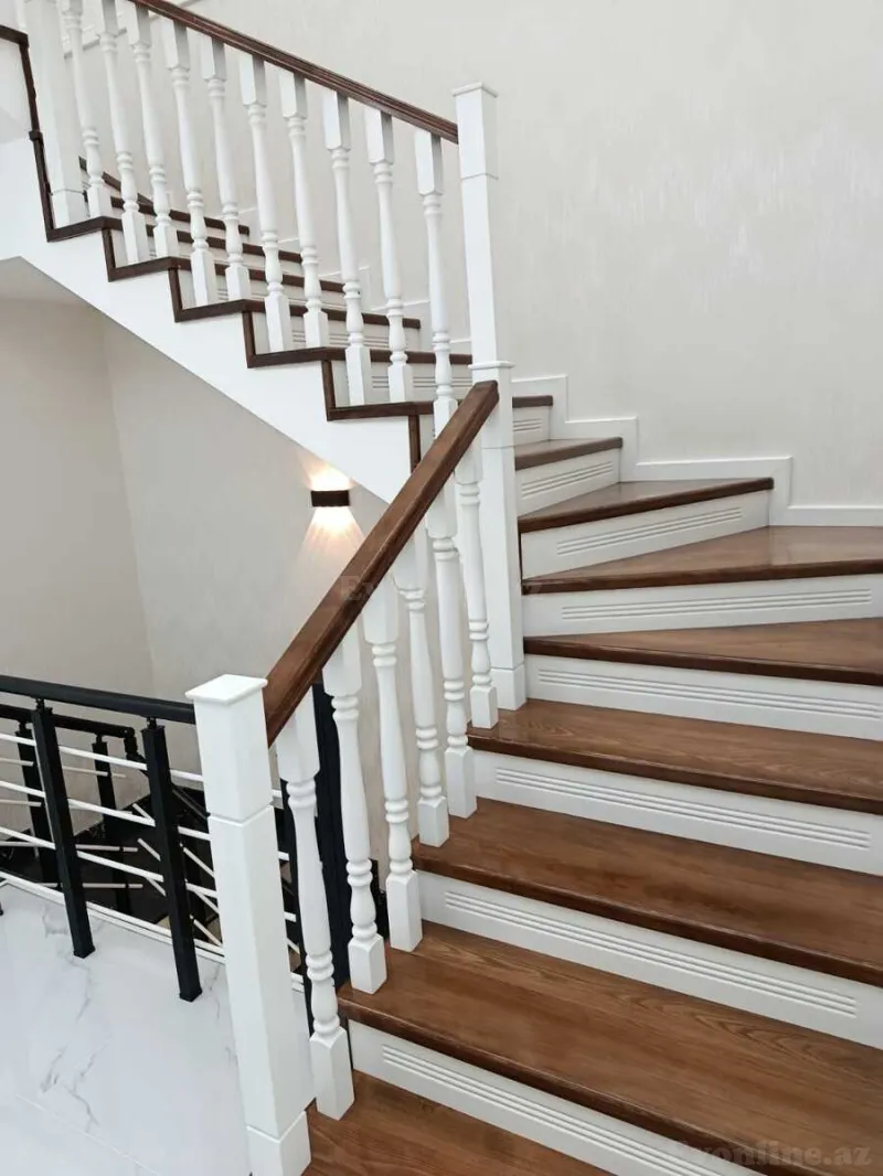 Satılır 6 otaqlı Həyət evi 330 m² Bakıxanov - şəkil 28
