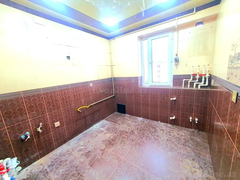Satılır 2 otaqlı Mənzil Köhnə tikili 60 m² Nizami r. - şəkil 9