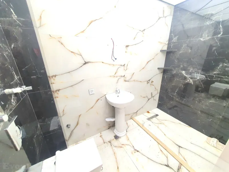 Satılır 2 otaqlı Mənzil Köhnə tikili 60 m² Nizami r. - şəkil 16
