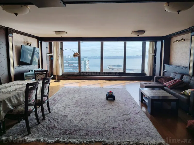 3 otaqlı Mənzil 100 m² Bayıl Kirayə verilir