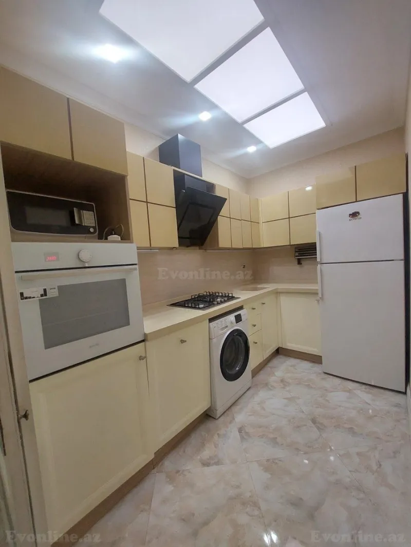 Kirayə verilir 2 otaqlı Mənzil Yeni tikili 70 m² 28 May m. - şəkil 8