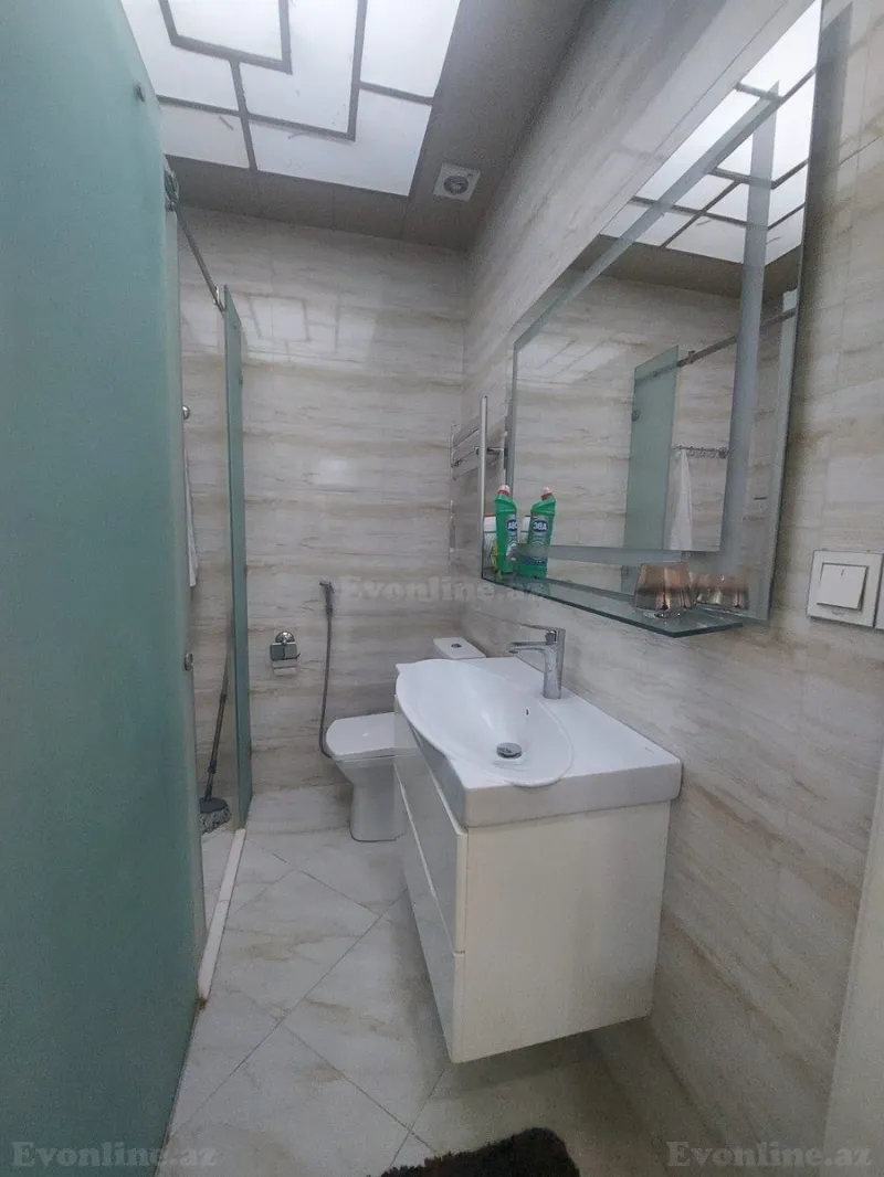Kirayə verilir 2 otaqlı Mənzil Yeni tikili 70 m² 28 May m. - şəkil 9