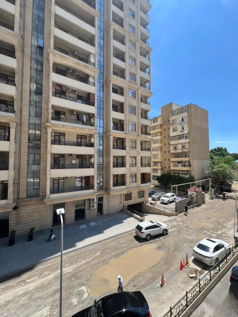 Satılır 2 otaqlı Mənzil Yeni tikili 61 m² Nəsimi r. - şəkil 13