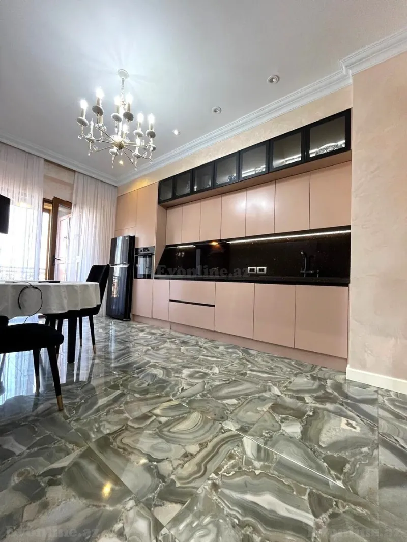 Satılır 3 otaqlı Mənzil Yeni tikili 150 m² Gənclik m. - şəkil 8