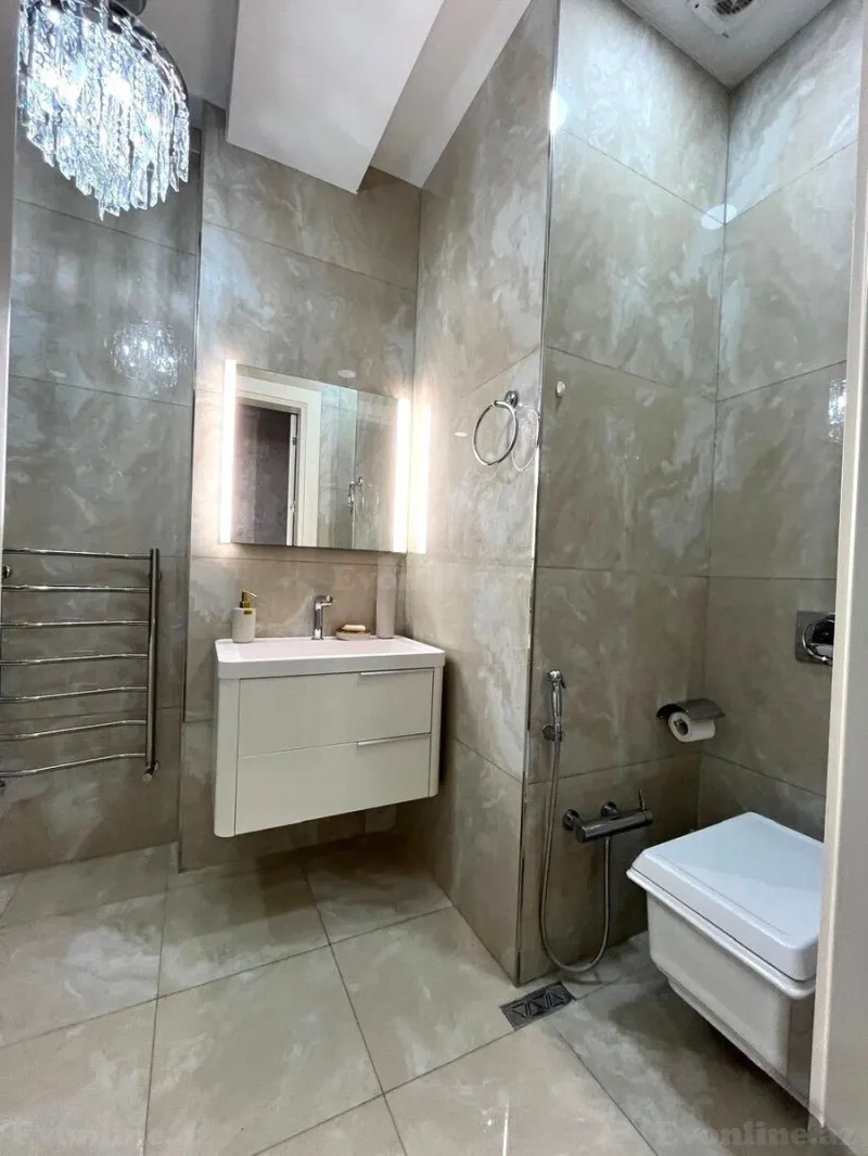 Satılır 3 otaqlı Mənzil Yeni tikili 150 m² Gənclik m. - şəkil 13