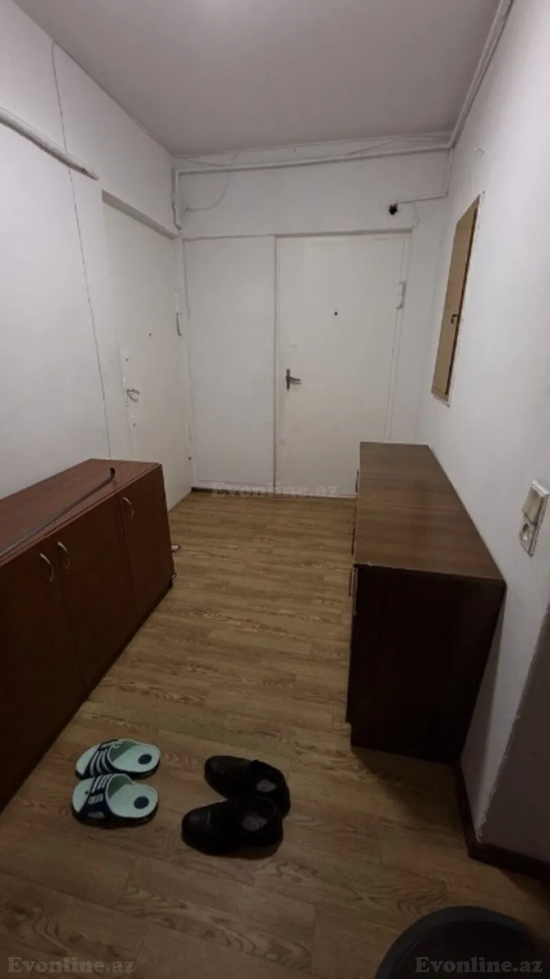 Satılır 2 otaqlı Mənzil Köhnə tikili 60 m² Neftçilər m. - şəkil 5